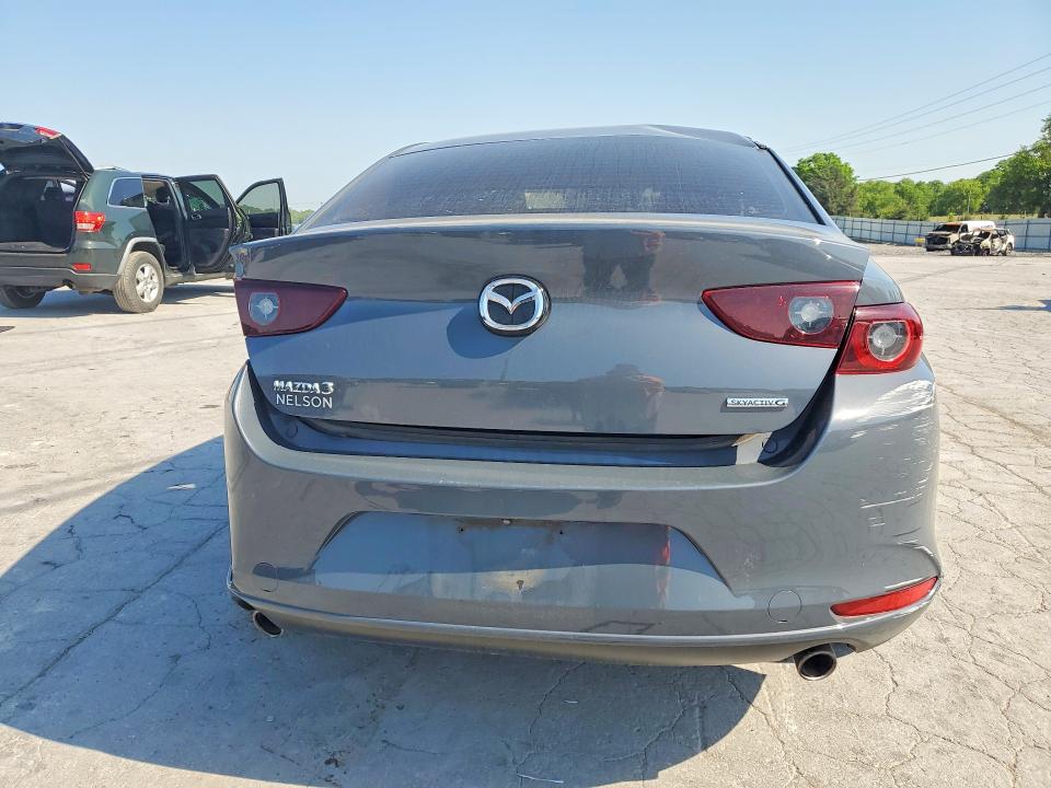 Продажа на аукционе авто 2022 Mazda 3, vin: JM1BPACL8N1506547, номер лота: 50921396