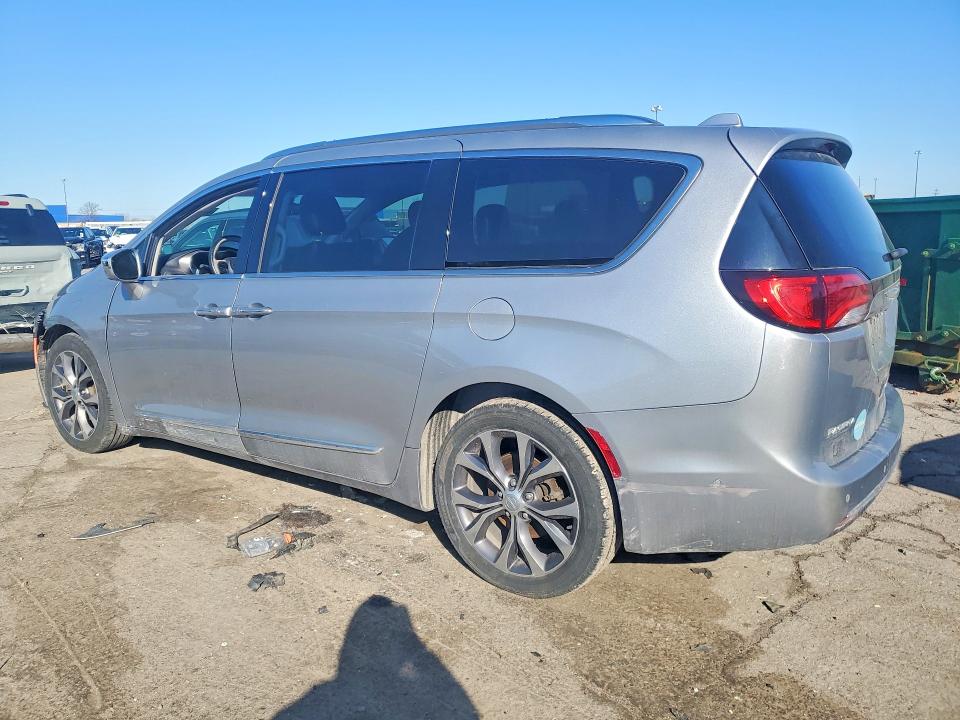 49881636 :رقم المزاد ، 2C4RC1GG4HR839593 vin ، 2017 Chrysler Pacifica مزاد بيع