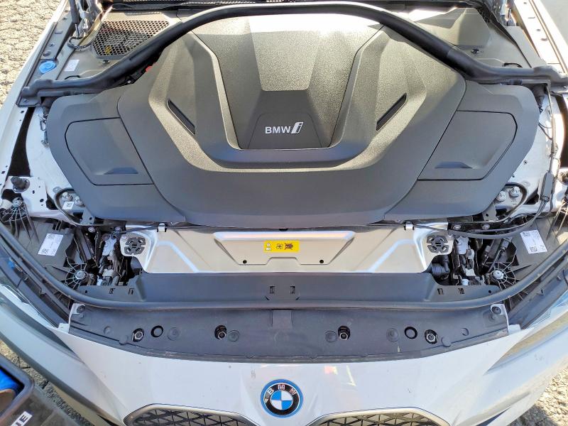 51122826 :رقم المزاد ، WBY23HD06SFV70043 vin ، 2025 Bmw I4 مزاد بيع