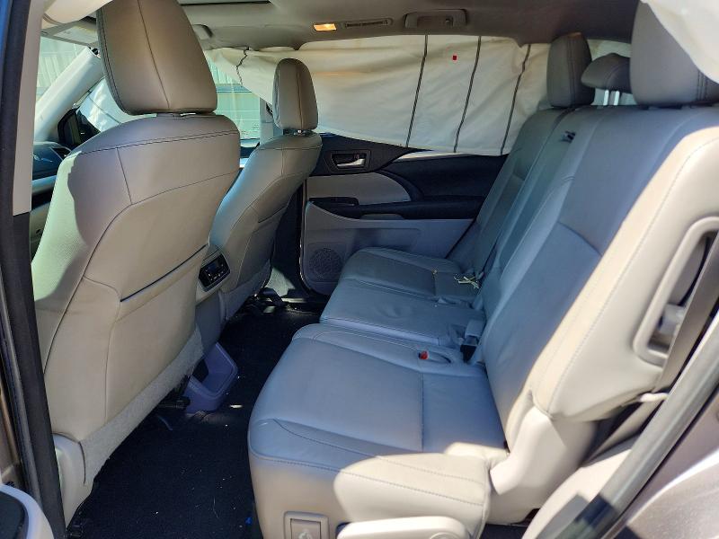 48898296 :رقم المزاد ، 5TDKZRFH1HS517977 vin ، 2017 Toyota Highlander مزاد بيع