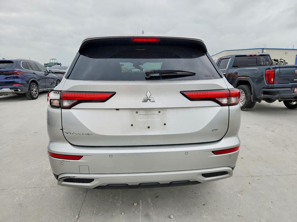 Продаж на аукціоні авто 2022 Mitsubishi Outlander, vin: JA4J4UA88NZ065356, номер лоту: 49215276