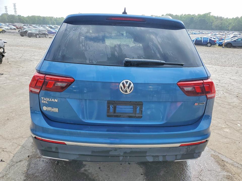51335576 :رقم المزاد ، 3VV2B7AX4KM054085 vin ، 2019 Volkswagen Tiguan مزاد بيع