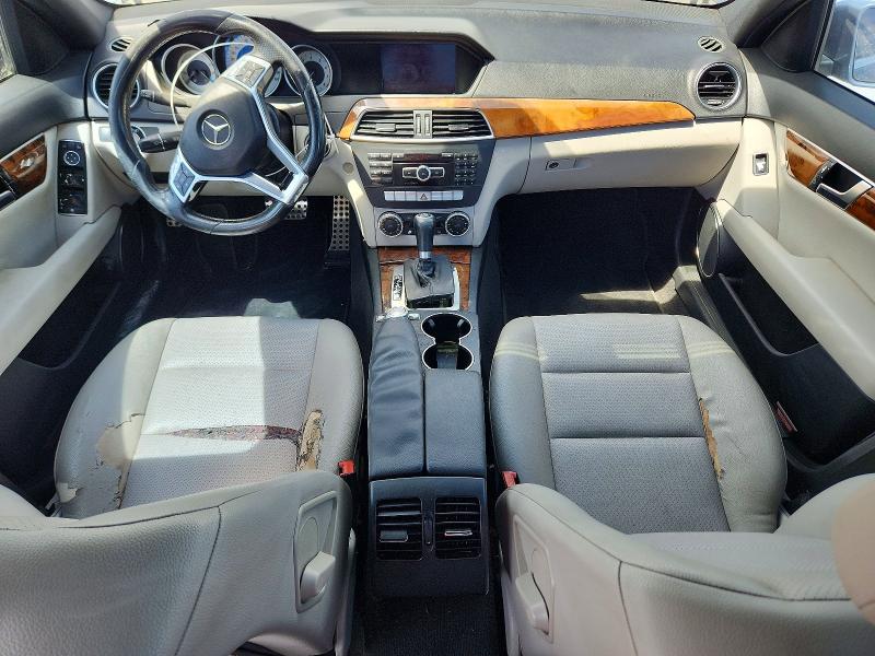 Продажа на аукционе авто 2012 Mercedes-benz C, vin: WDDGF4HB7CA642567, номер лота: 50187396