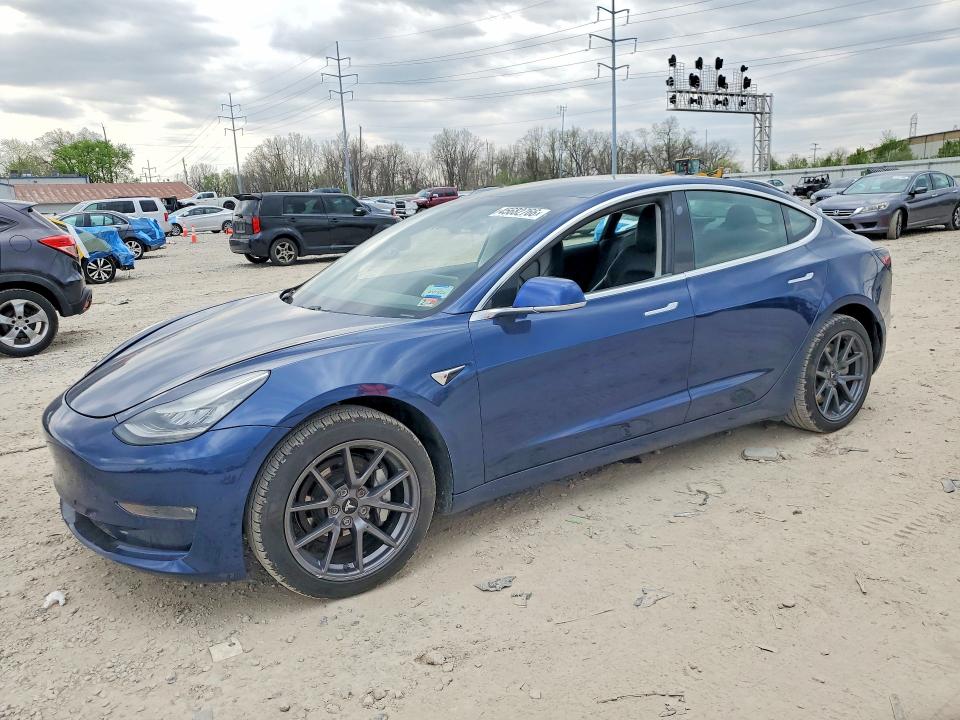 Продажа на аукционе авто 2019 Tesla Model 3, vin: 5YJ3E1EA9KF411858, номер лота: 45682766