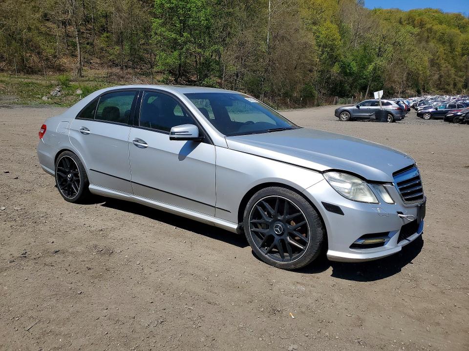 Продаж на аукціоні авто 2013 Mercedes-benz E, vin: WDDHF9BB4DA703417, номер лоту: 51261726