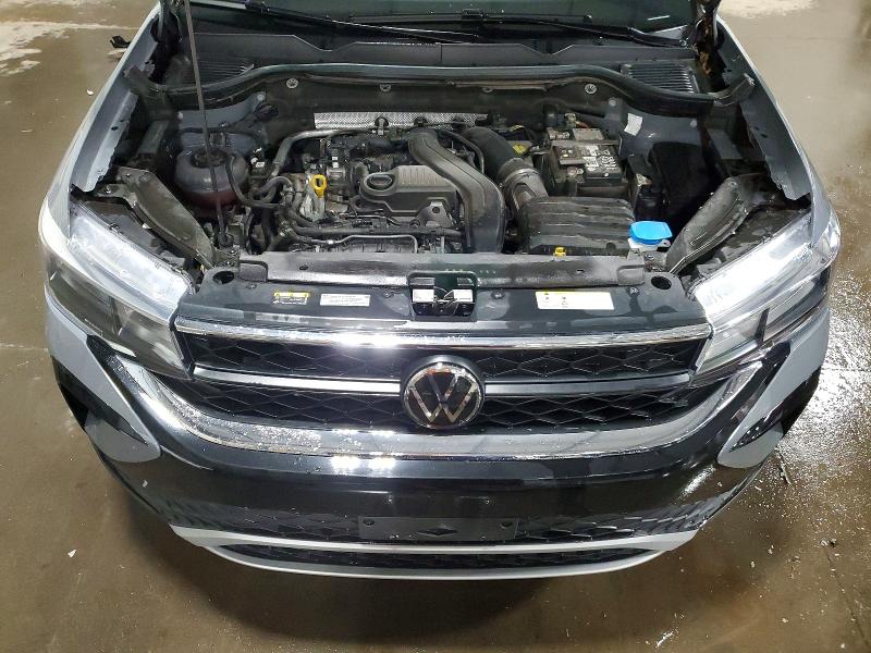 Продажа на аукционе авто 2024 Volkswagen Taos, vin: 3VVVX7B29RM070035, номер лота: 49403266