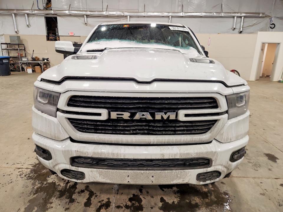 50141136 :رقم المزاد ، 1C6SRFJT4NN261613 vin ، 2022 Ram 1500 مزاد بيع