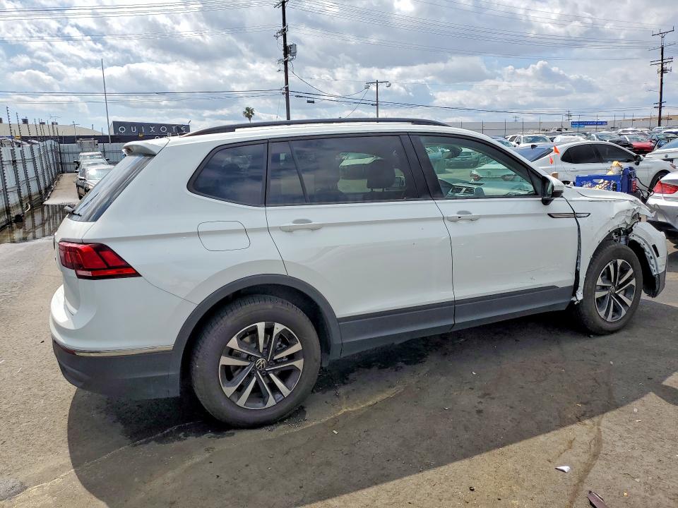 45974686 :رقم المزاد ، 3VVRB7AX5RM080364 vin ، 2024 Volkswagen Tiguan مزاد بيع