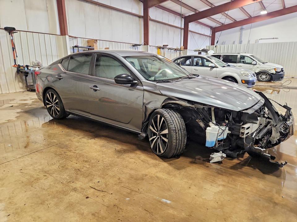 51487096 :رقم المزاد ، 1N4BL4CV9KC136388 vin ، 2019 Nissan Altima مزاد بيع