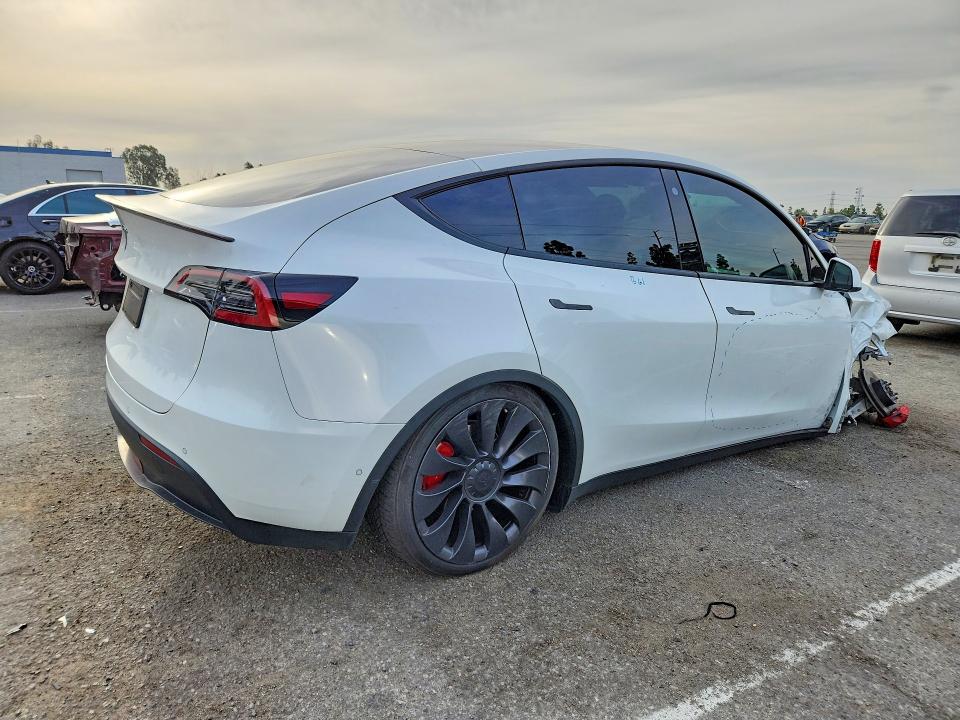 2021 Tesla Model Y მანქანა იყიდება აუქციონზე, vin: 5YJYGDEF4MF211647, აუქციონის ნომერი: 49677256