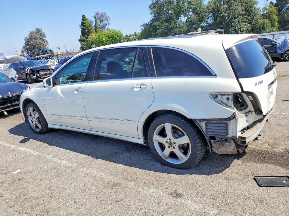 2011 Mercedes-benz R მანქანა იყიდება აუქციონზე, vin: 4JGCB6FE9BA114049, აუქციონის ნომერი: 51838356