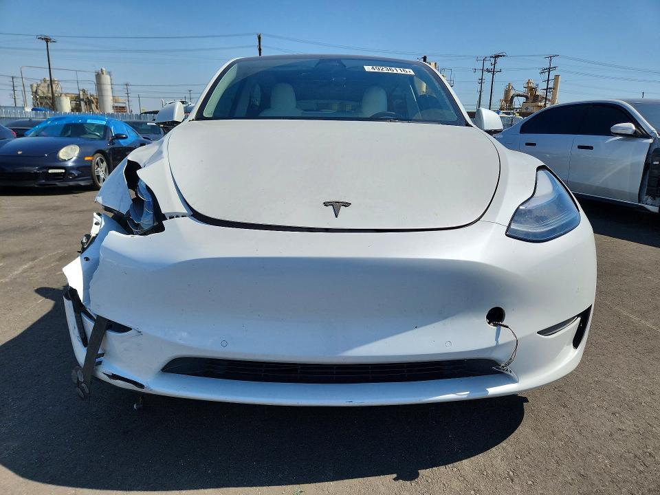 49236116 :رقم المزاد ، 7SAYGDEF7NF407649 vin ، 2022 Tesla Model Y مزاد بيع