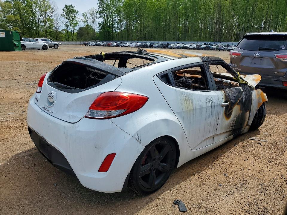 Продажа на аукционе авто 2013 Hyundai Veloster, vin: KMHTC6AD1DU155255, номер лота: 48907546
