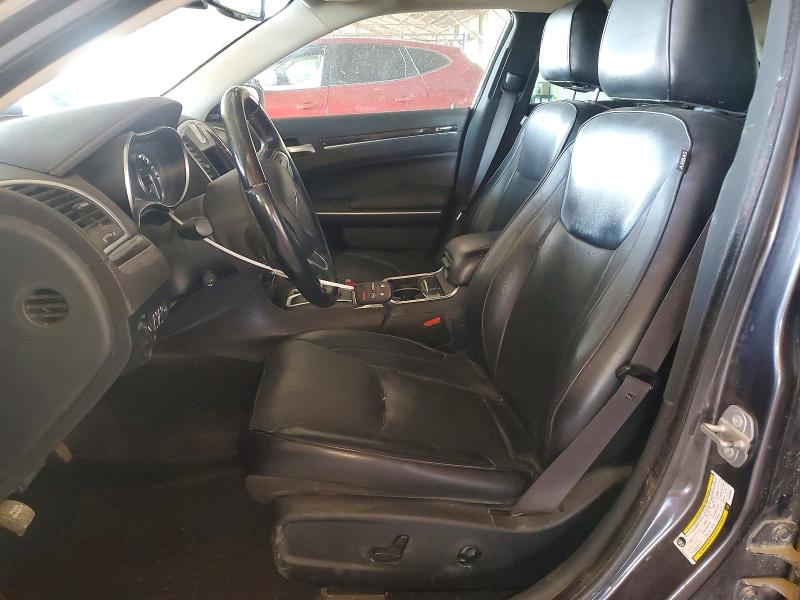 Продажа на аукционе авто 2018 Chrysler 300, vin: 2C3CCAEG3JH136852, номер лота: 49387986
