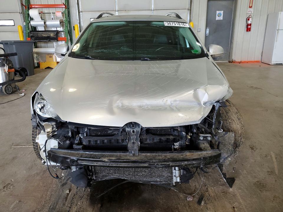 50751816 :رقم المزاد ، 3VWPL7AJ0BM712995 vin ، 2011 Volkswagen Jetta مزاد بيع