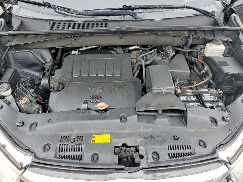 49765486 :رقم المزاد ، 5TDDKRFH6GS303272 vin ، 2016 Toyota Highlander مزاد بيع