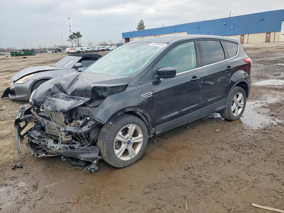 49580636 :رقم المزاد ، 1FMCU0G70GUB56882 vin ، 2016 Ford Escape مزاد بيع