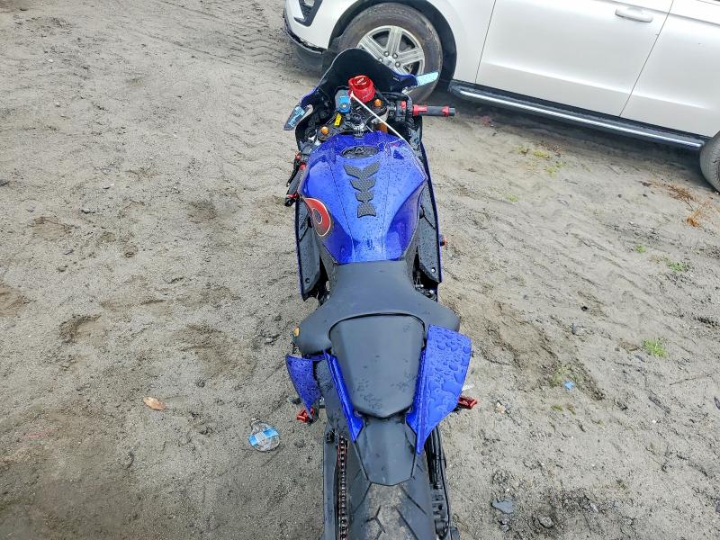 51273516 :رقم المزاد ، JYARM38E4RA009591 vin ، 2024 Yamaha Yzfr7 مزاد بيع