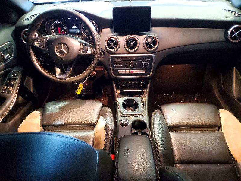 50983396 :رقم المزاد ، WDCTG4EB7JJ404221 vin ، 2018 Mercedes-benz Gla مزاد بيع
