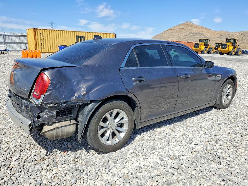 51483176 :رقم المزاد ، 2C3CCAAG6FH830027 vin ، 2015 Chrysler 300 مزاد بيع