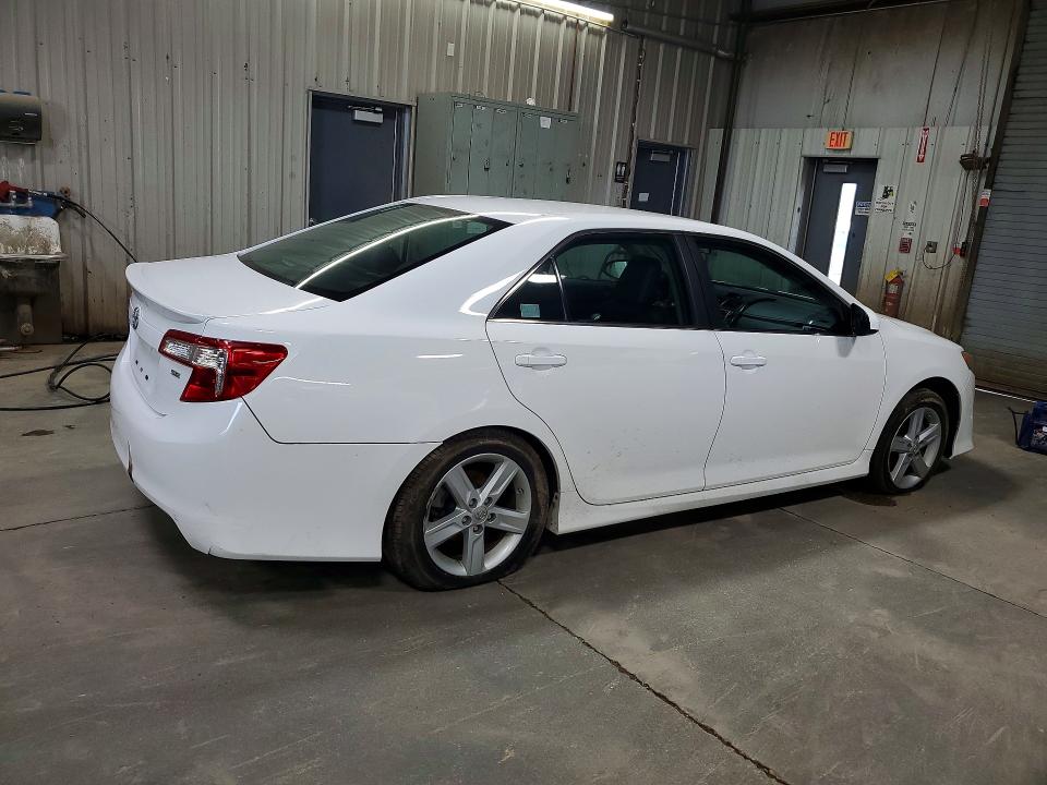 Aukcja sprzedaży 2013 Toyota Camry, vin: 4T1BF1FKXDU680991, numer aukcji: 49941826
