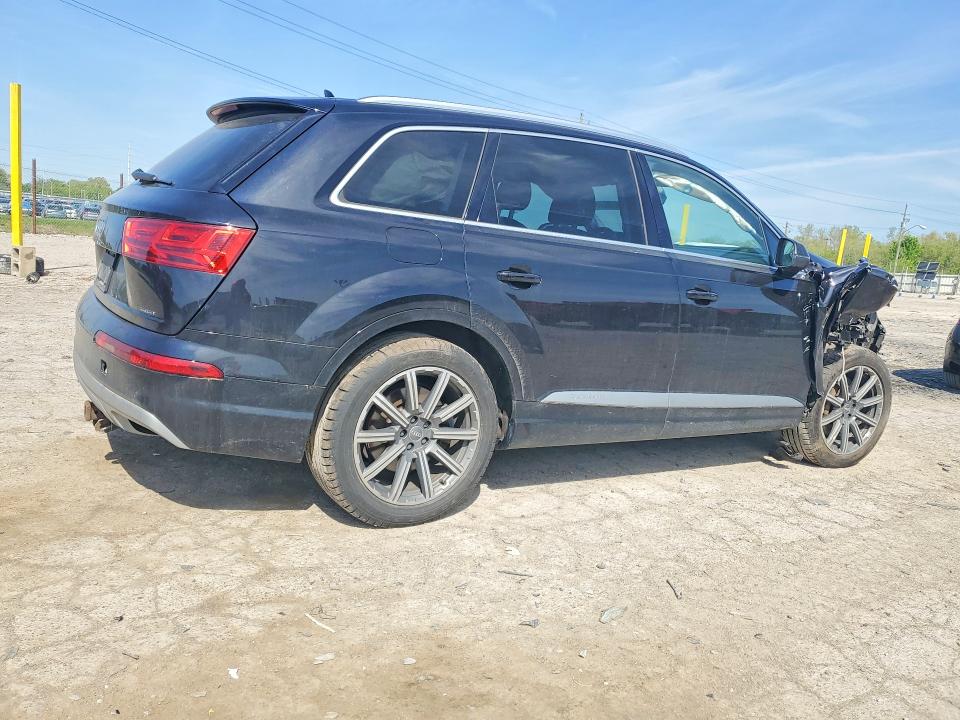 50606286 :رقم المزاد ، WA1LHAF74HD039060 vin ، 2017 Audi Q7 مزاد بيع