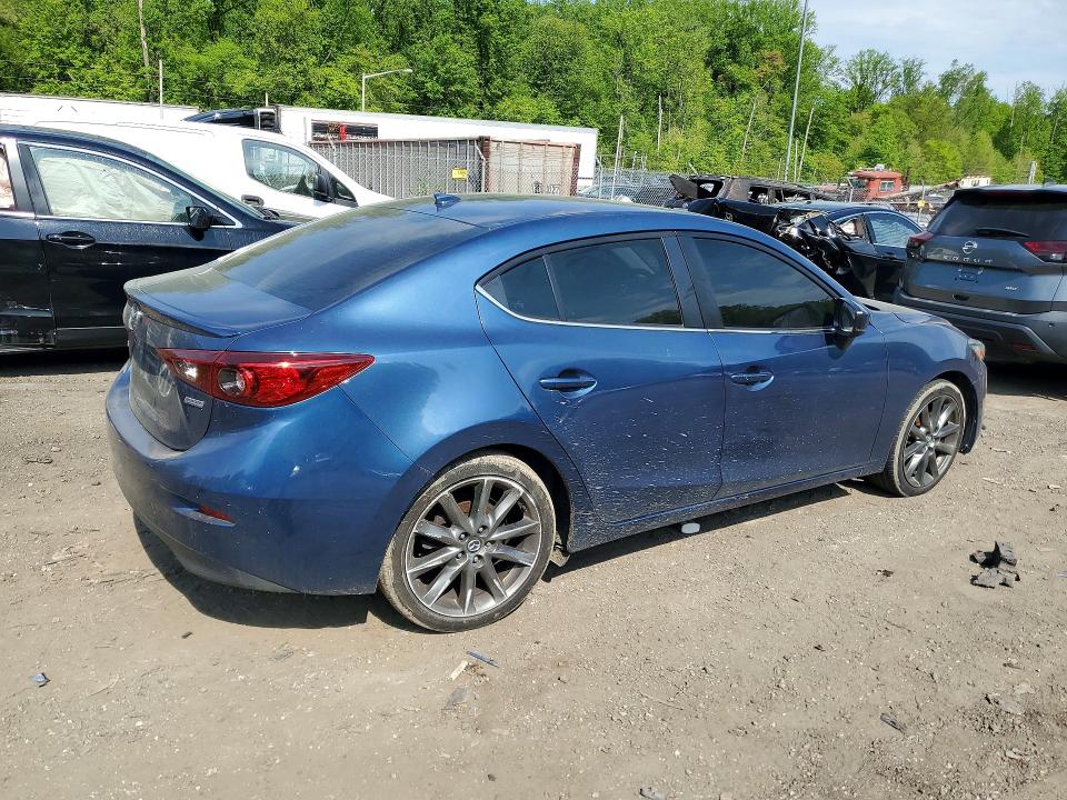 51131656 :رقم المزاد ، 3MZBN1V39JM187818 vin ، 2018 Mazda 3 مزاد بيع