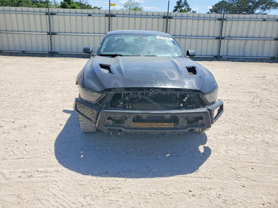 49769196 :رقم المزاد ، 1FA6P8TH7F5411936 vin ، 2015 Ford Mustang مزاد بيع