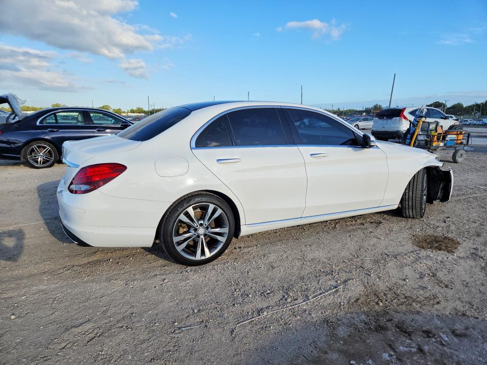 2016 Mercedes-benz C მანქანა იყიდება აუქციონზე, vin: WDDWF4JB2GR140823, აუქციონის ნომერი: 50604046