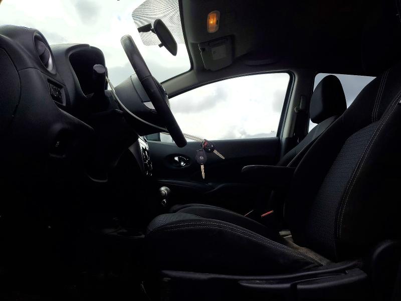 48288796 :رقم المزاد ، 3N1CE2CP3JL359854 vin ، 2018 Nissan Versa Note مزاد بيع