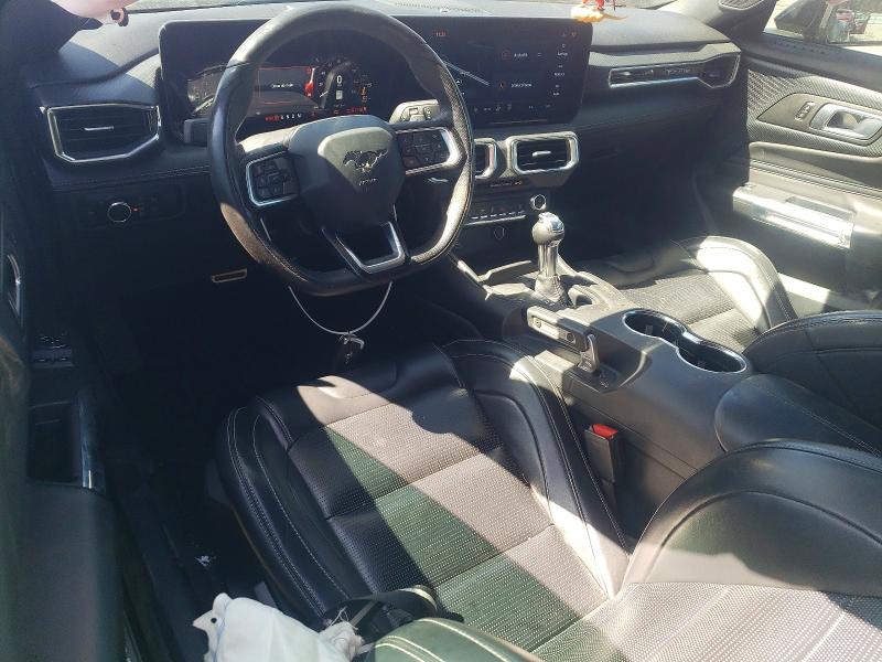 49467286 :رقم المزاد ، 1FA6P8CF4R5415865 vin ، 2024 Ford Mustang مزاد بيع