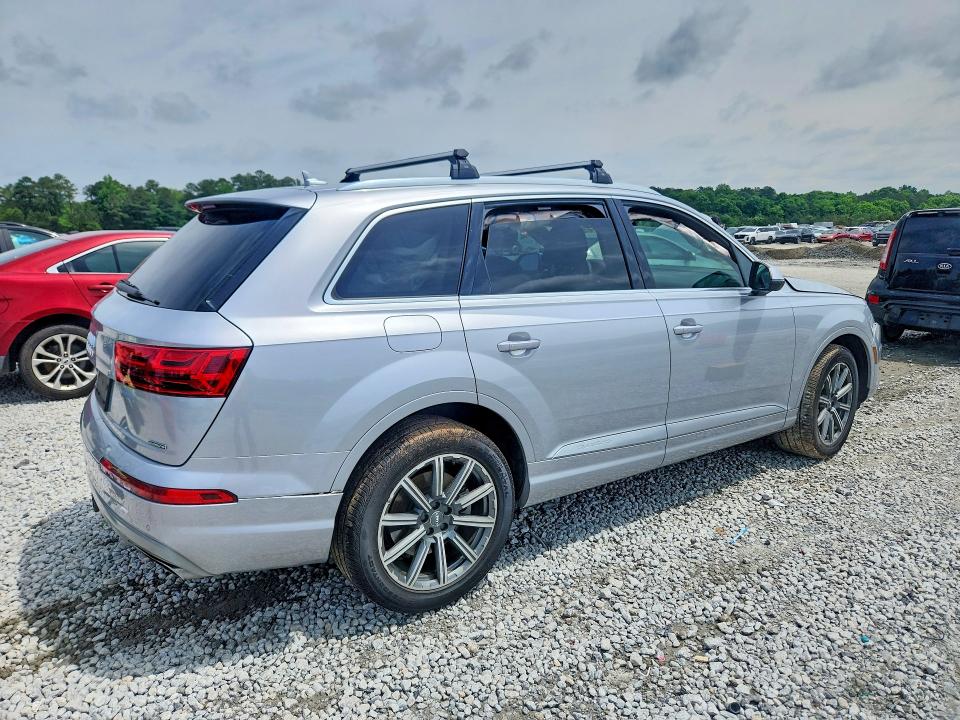 52011516 :رقم المزاد ، WA1LHAF70KD035224 vin ، 2019 Audi Q7 مزاد بيع