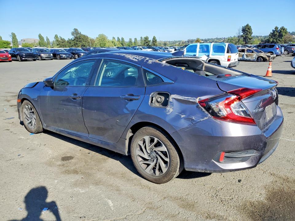 2017 Honda Civic მანქანა იყიდება აუქციონზე, vin: 19XFC2F70HE232442, აუქციონის ნომერი: 48655396