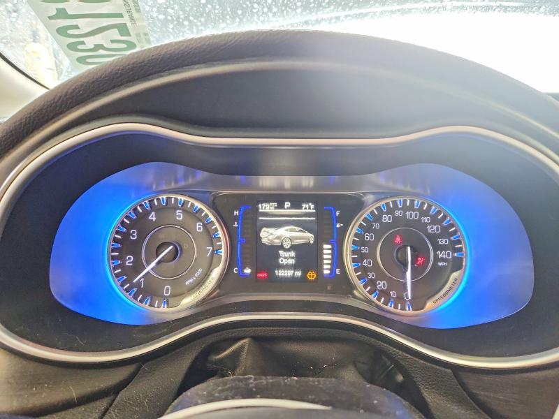Продажа на аукционе авто 2015 Chrysler 200, vin: 1C3CCCAB4FN734565, номер лота: 49812306