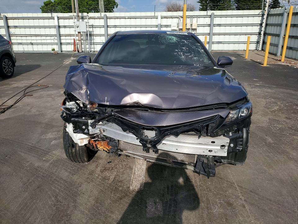 Продажа на аукционе авто 2024 Toyota Camry, vin: 4T1G11AK8RU869156, номер лота: 50618726