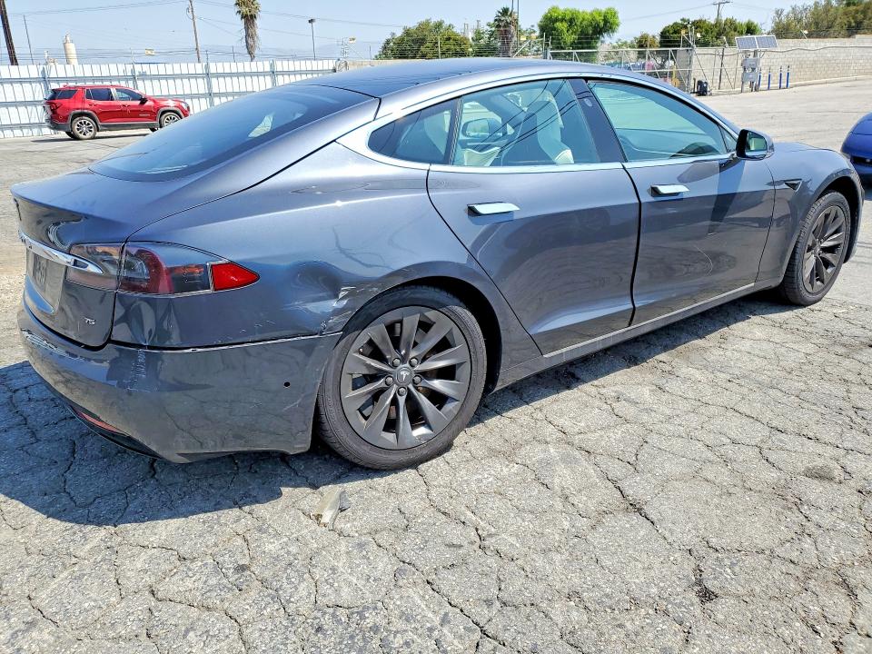 Aukcja sprzedaży 2017 Tesla Model S, vin: 5YJSA1E12HF231301, numer aukcji: 51820206
