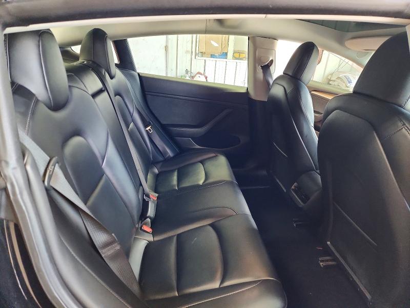 51615286 :رقم المزاد ، 5YJ3E1EAXNF371651 vin ، 2022 Tesla Model 3 مزاد بيع