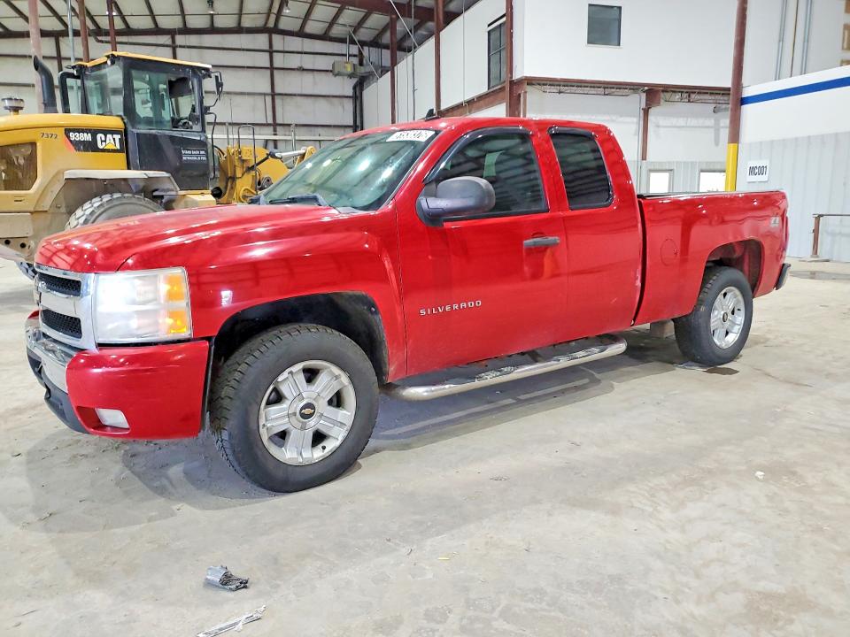 51538376 :رقم المزاد ، 1GCRKSE32BZ438324 vin ، 2011 Chevrolet Silverado مزاد بيع