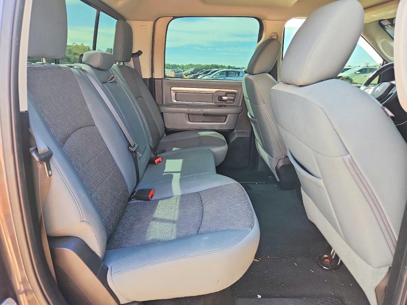 48986246 :رقم المزاد ، 1C6RR6LT7FS613033 vin ، 2015 Ram 1500 مزاد بيع