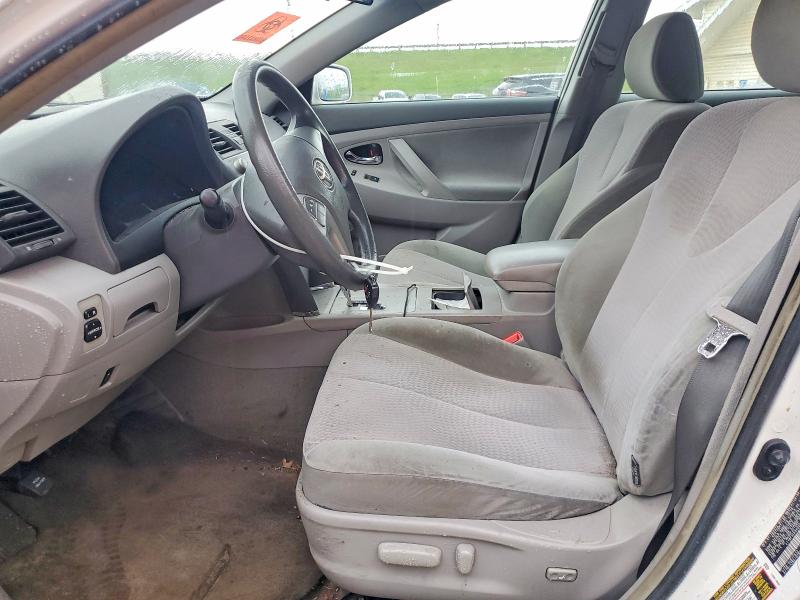 51818496 :رقم المزاد ، 4T1BF3EKXAU551917 vin ، 2010 Toyota Camry مزاد بيع