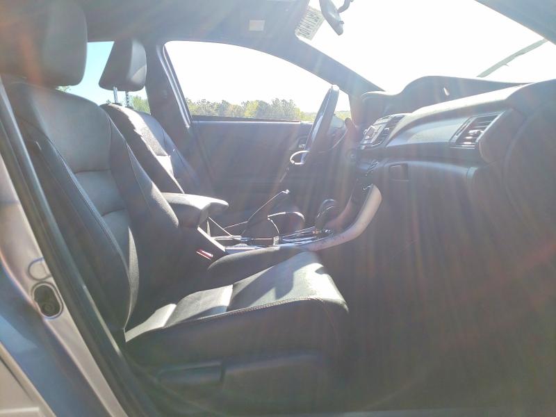 Продажа на аукционе авто 2017 Honda Accord, vin: 1HGCR2F15HA182512, номер лота: 49211416
