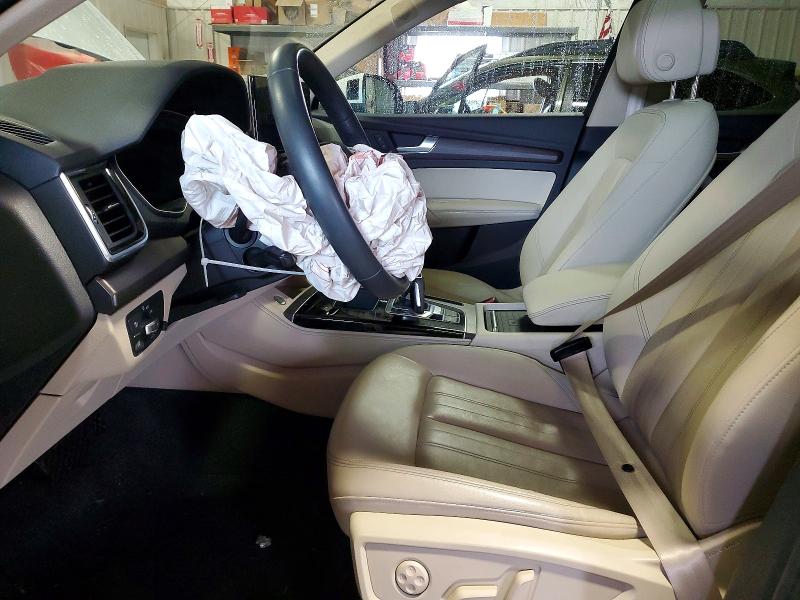 50938616 :رقم المزاد ، WA1BAAFY8M2015617 vin ، 2021 Audi Q5 مزاد بيع