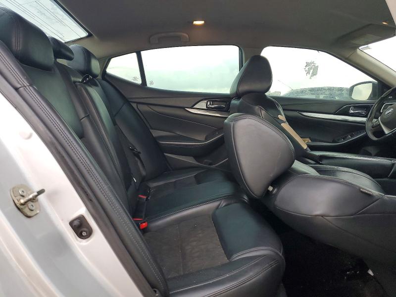 Продажа на аукционе авто 2017 Nissan Maxima, vin: 1N4AA6AP3HC393654, номер лота: 48544076