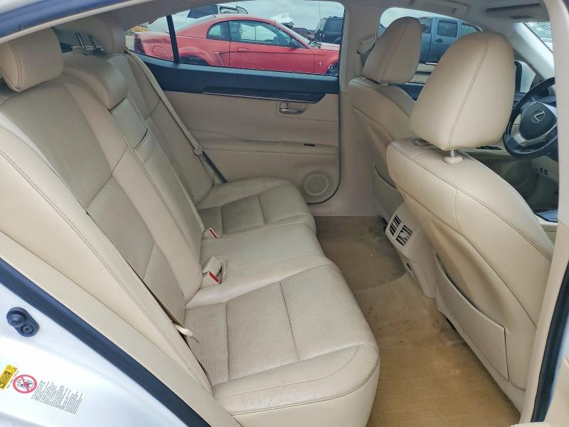 50665626 :رقم المزاد ، JTHBK1GG7E2151214 vin ، 2014 Lexus Es مزاد بيع