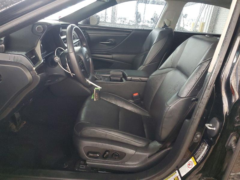 50360206 :رقم المزاد ، 58ABZ1B13KU021337 vin ، 2019 Lexus Es مزاد بيع