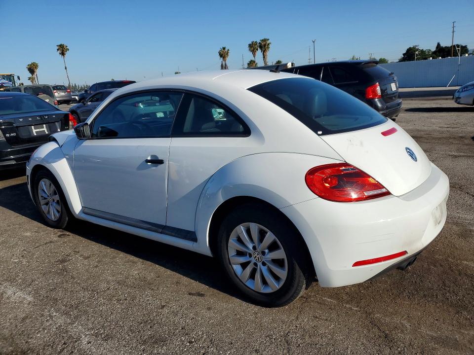 Продажа на аукционе авто 2015 Volkswagen Beetle, vin: 3VWF17ATXFM651924, номер лота: 51679146