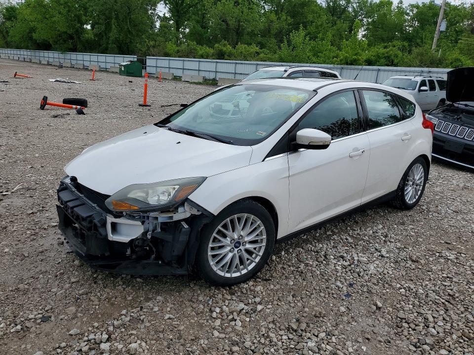 50886316 :رقم المزاد ، 1FADP3N23EL303441 vin ، 2014 Ford Focus مزاد بيع
