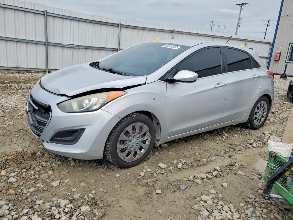 Продаж на аукціоні авто 2016 Hyundai Elantra Gt, vin: KMHD35LH6GU323720, номер лоту: 50412016