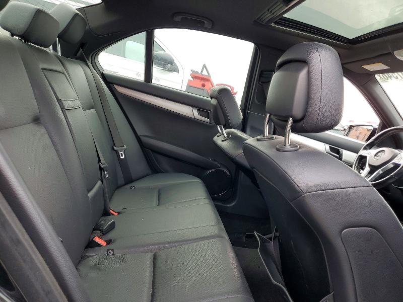 Продажа на аукционе авто 2013 Mercedes-benz C, vin: WDDGF4HB6DA851655, номер лота: 49597546