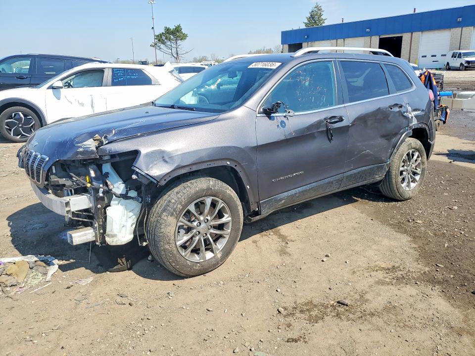63309666 :رقم المزاد ، 1C4PJMLX9KD103585 vin ، 2019 Jeep Cherokee مزاد بيع